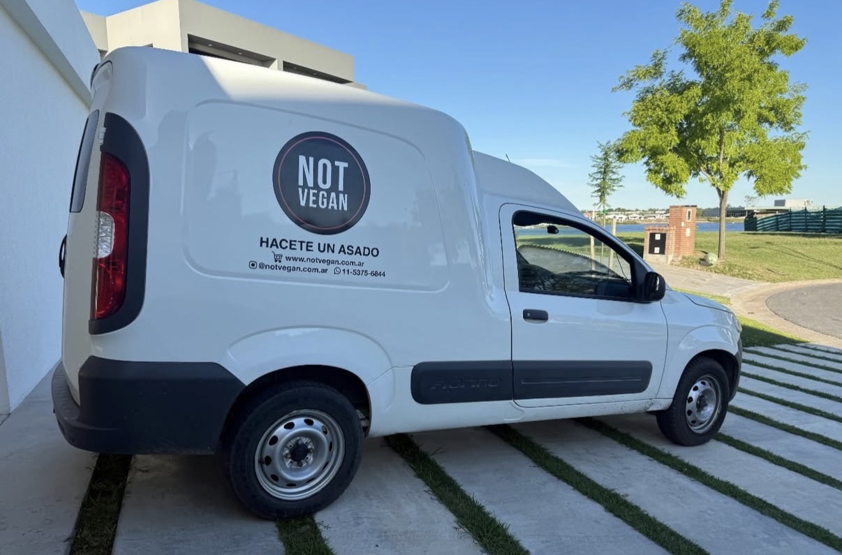 Camioneta Not Vegan